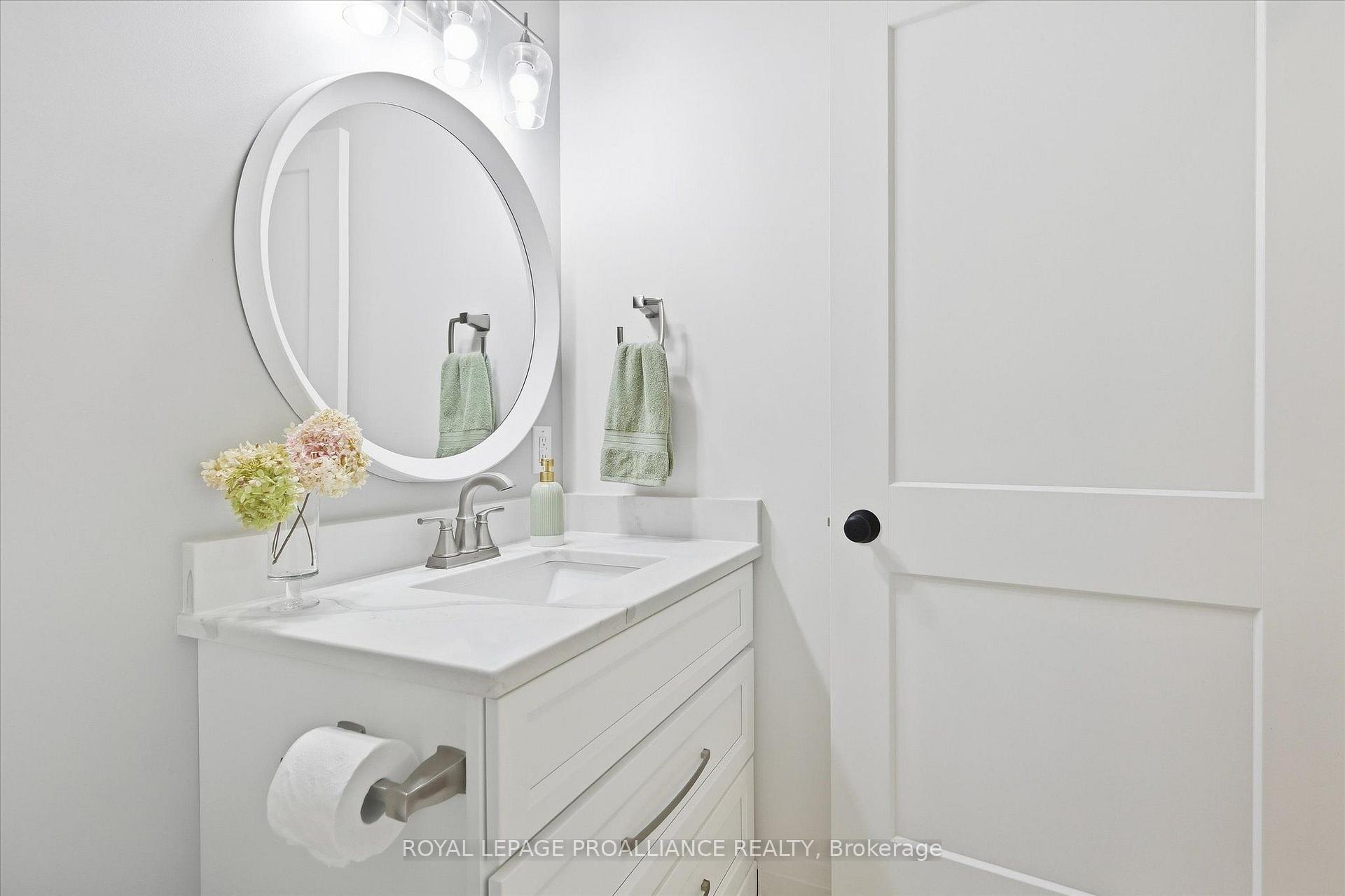 Photo 27 of 322 Elbow Point Road, Trent Lakes — HOMEH