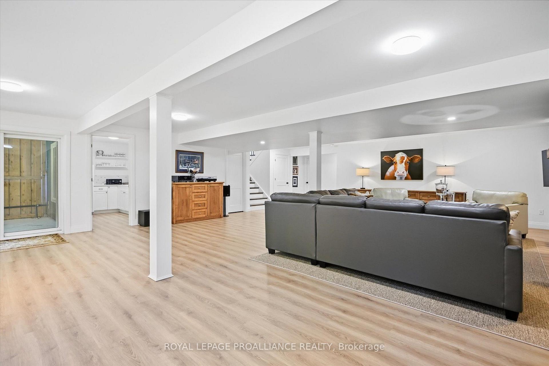 Photo 37 of 322 Elbow Point Road, Trent Lakes — HOMEH