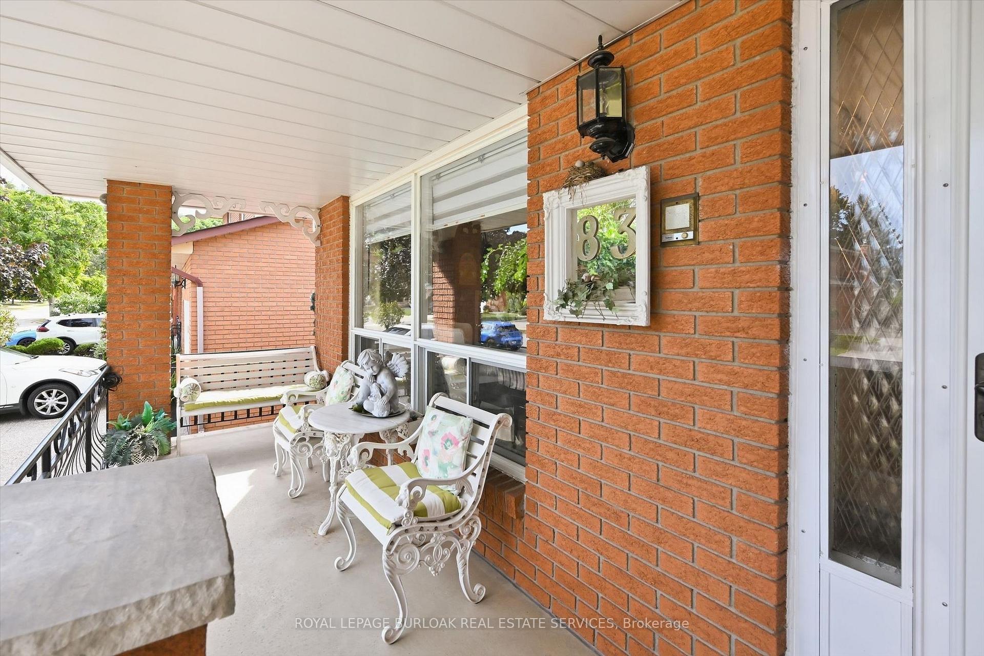 Photo 4 of 83 Oakridge Drive, Hamilton, Stoney Creek — HOMEH