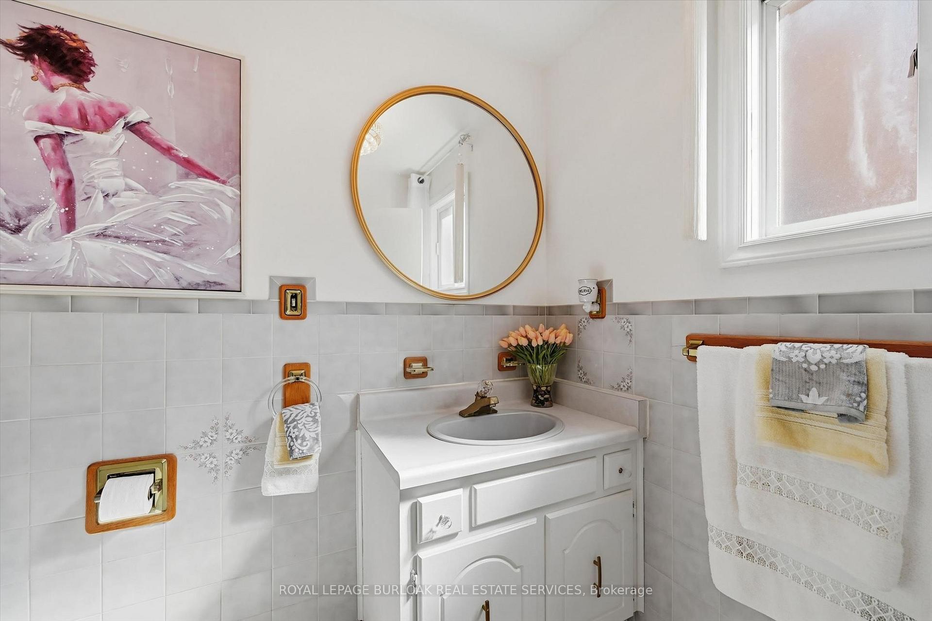 Photo 22 of 83 Oakridge Drive, Hamilton, Stoney Creek — HOMEH