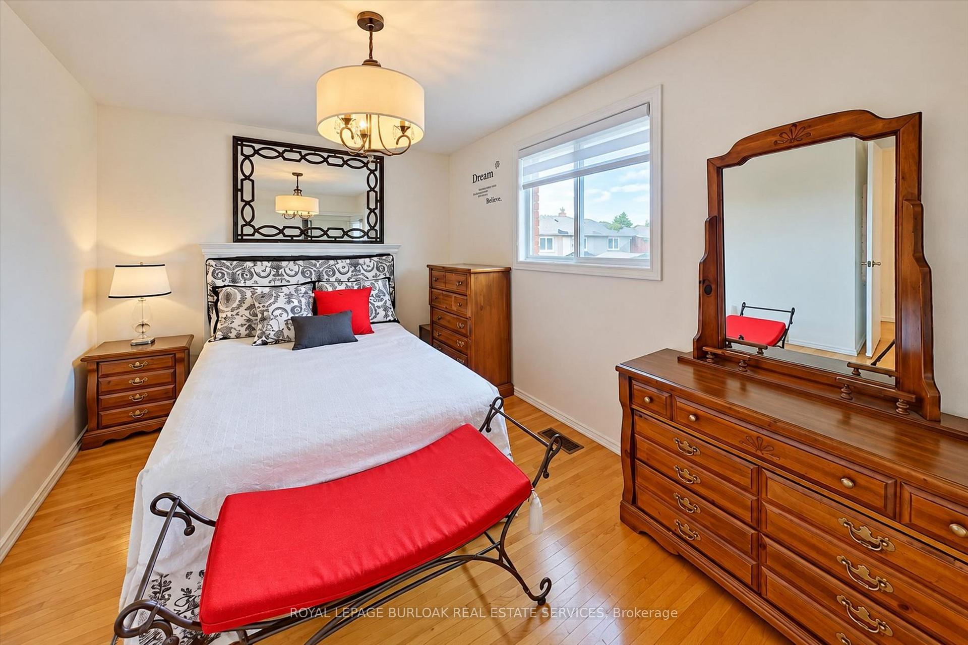 Photo 28 of 83 Oakridge Drive, Hamilton, Stoney Creek — HOMEH