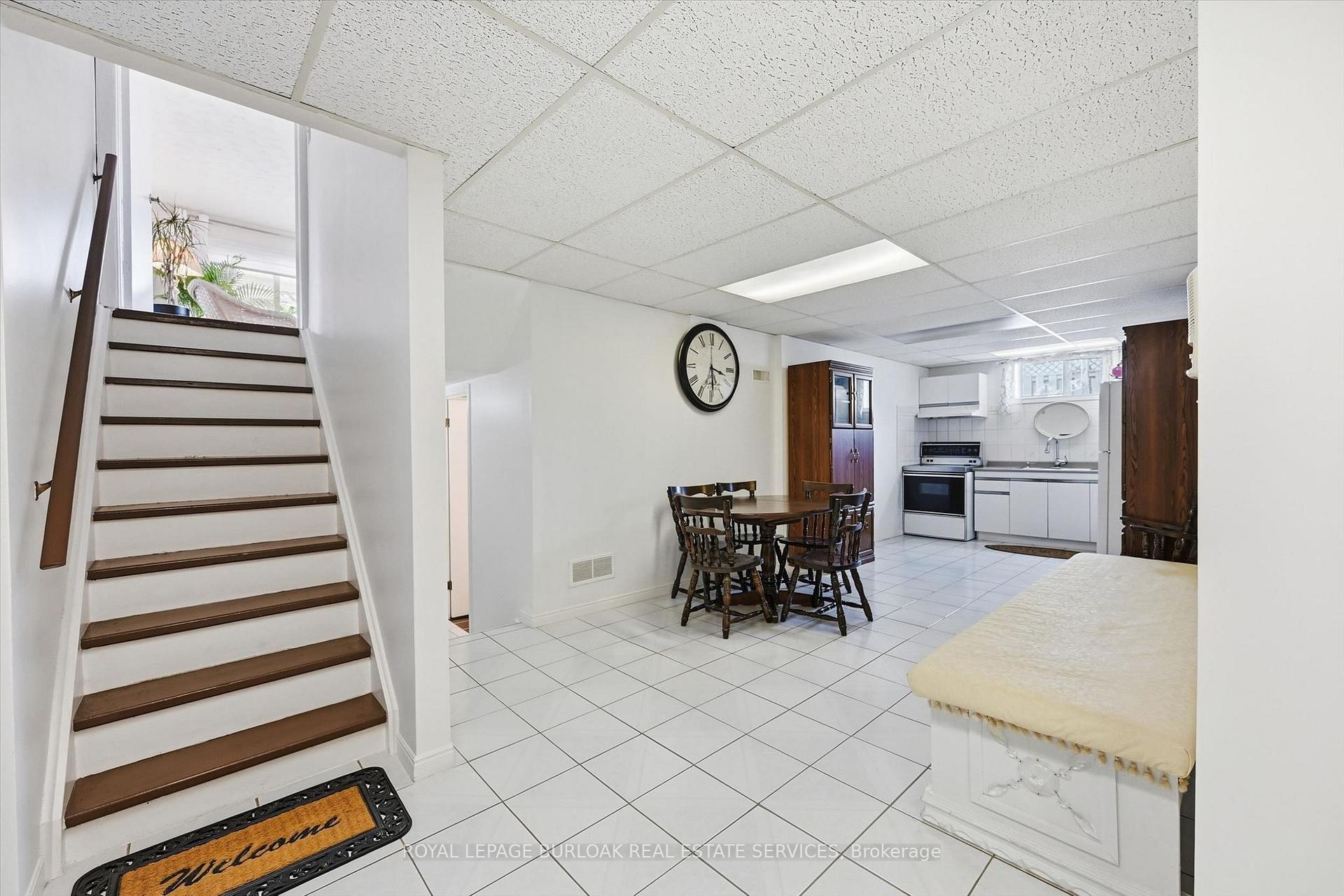 Photo 30 of 83 Oakridge Drive, Hamilton, Stoney Creek — HOMEH