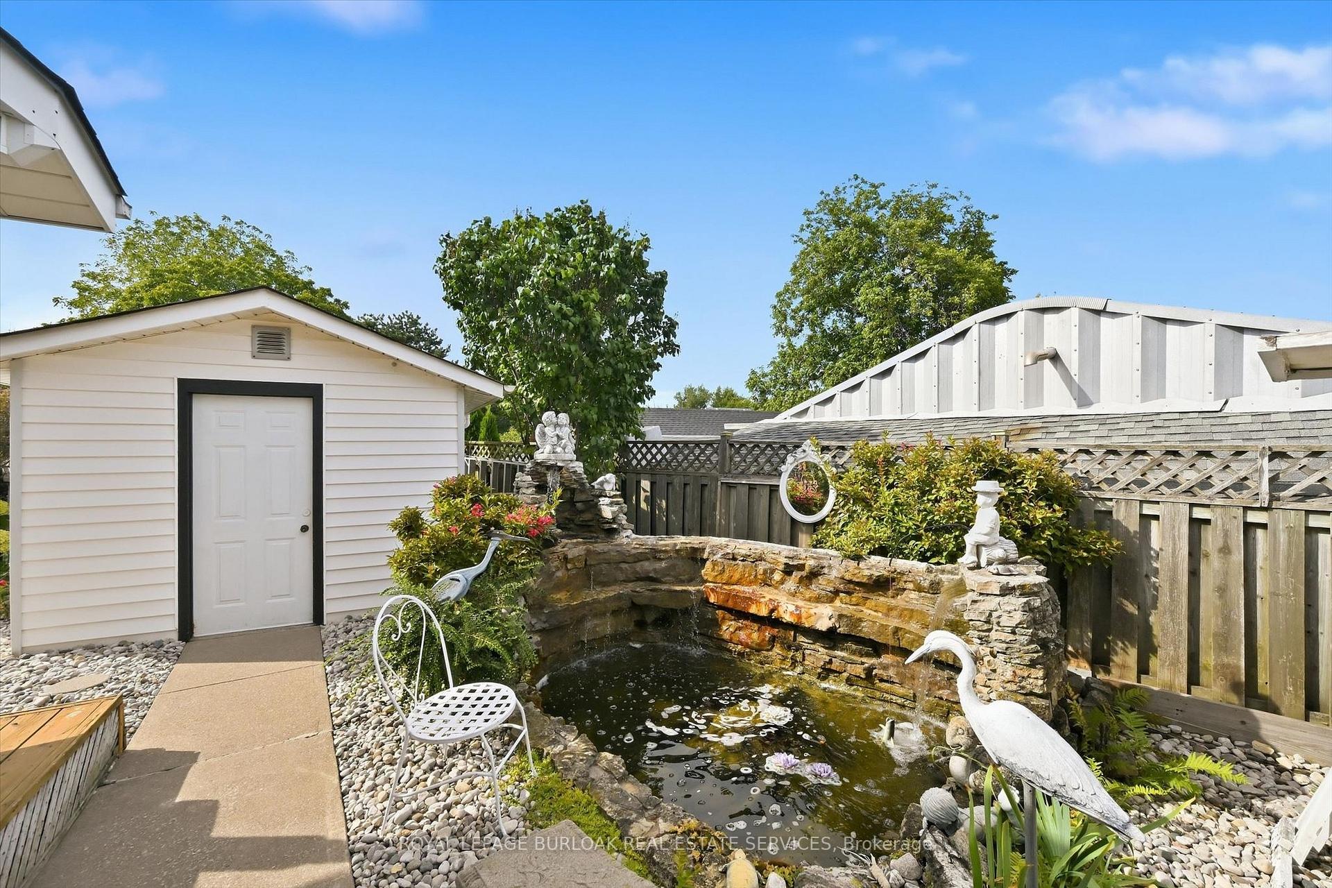 Photo 45 of 83 Oakridge Drive, Hamilton, Stoney Creek — HOMEH