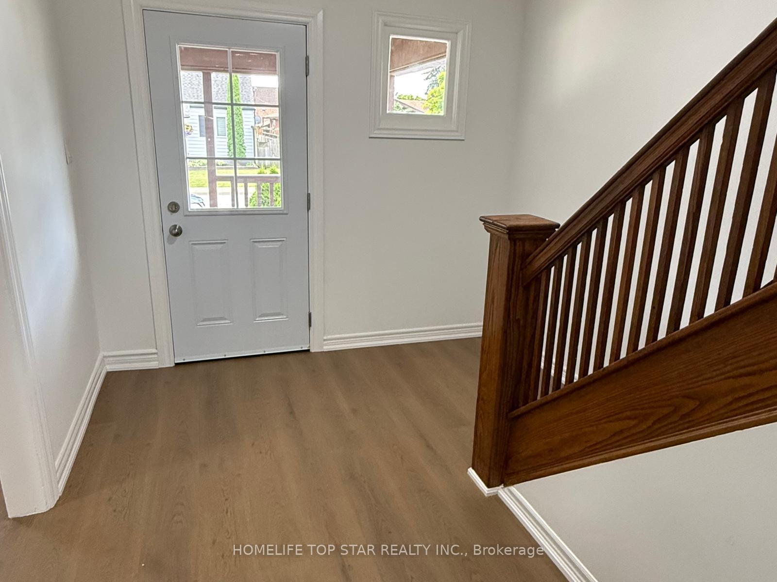 Photo 3 of 5341 McRae Street N, Niagara Falls, Cherrywood — HOMEH