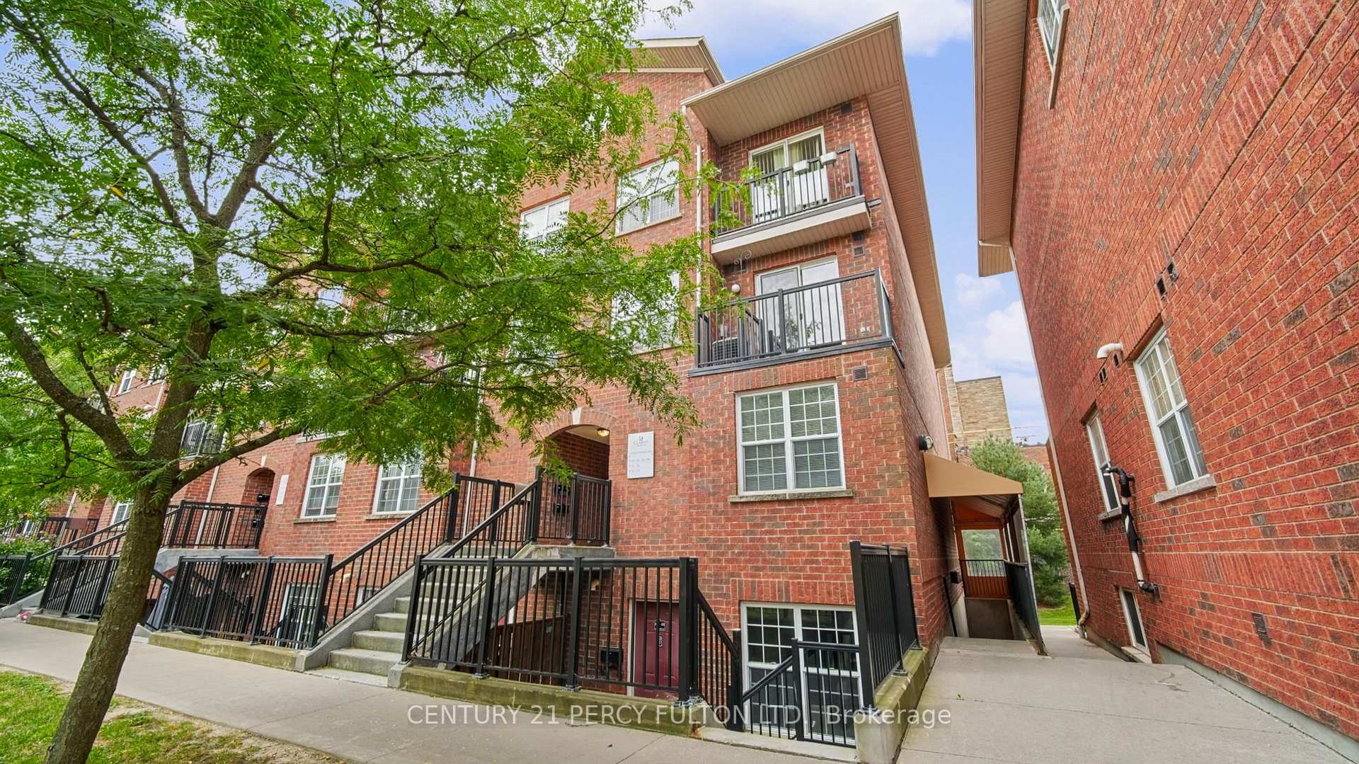 Photo 1 of Unit 101, 45 Strangford Lane, Scarborough, Clairlea-Birchmount — HOMEH