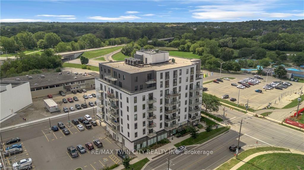 Photo of Unit 304, 7 Erie Avenue