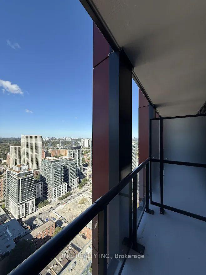 Photo 3 of Unit 4115, 180 Front Street E, Toronto, Moss Park — HOMEH