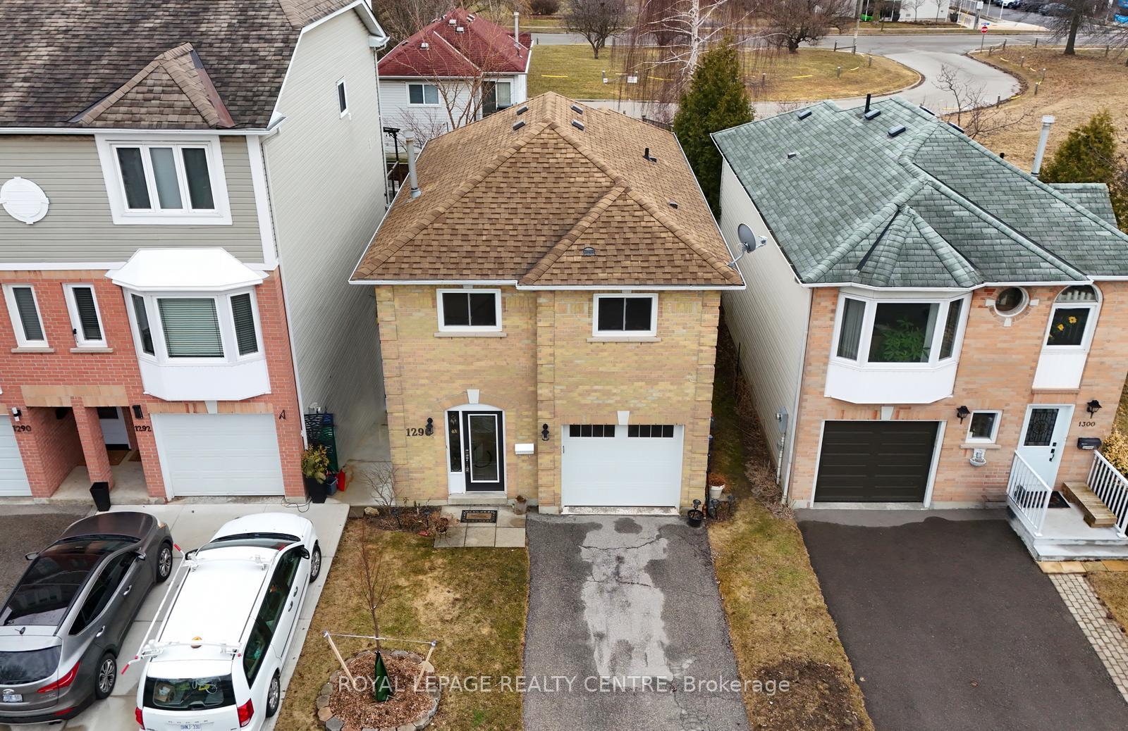 Front of 1296 Woodhill Court