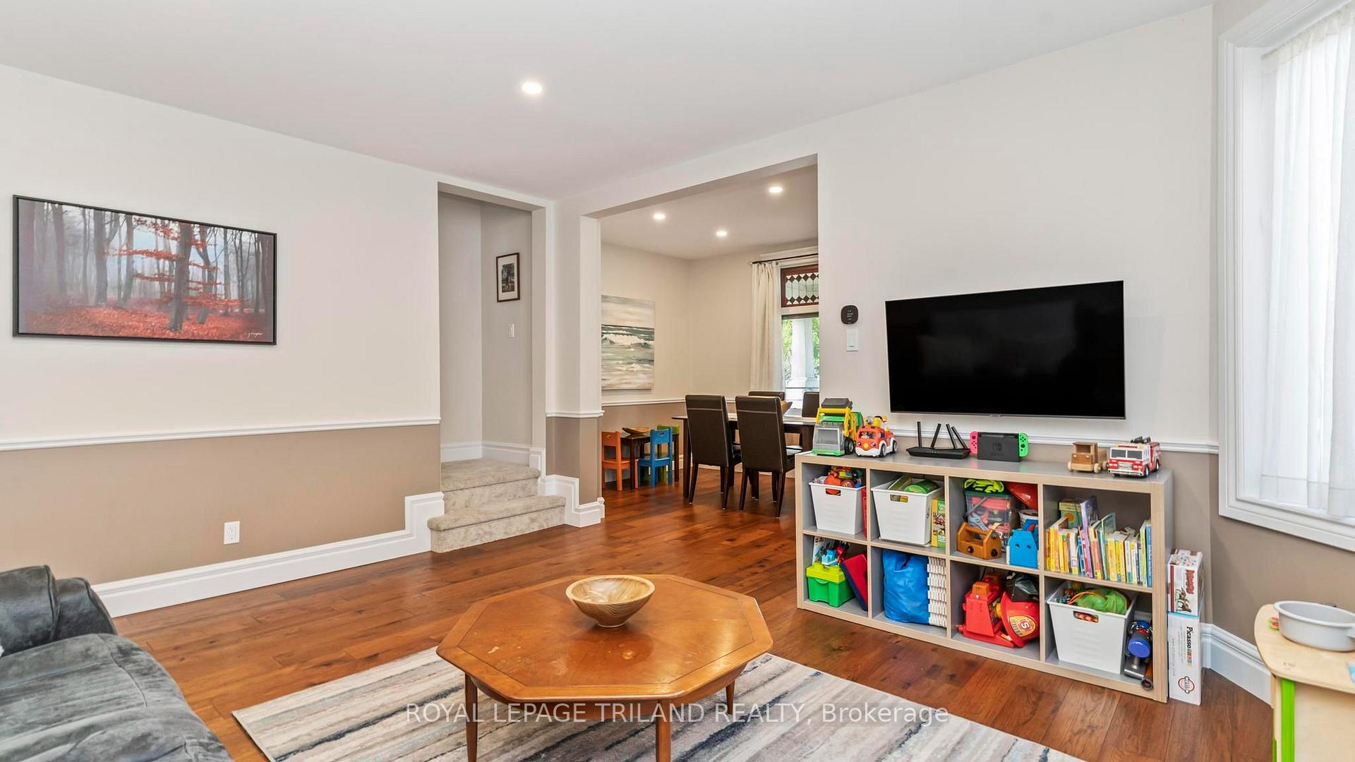 Photo 13 of 411 Salisbury Street, London, East G — HOMEH