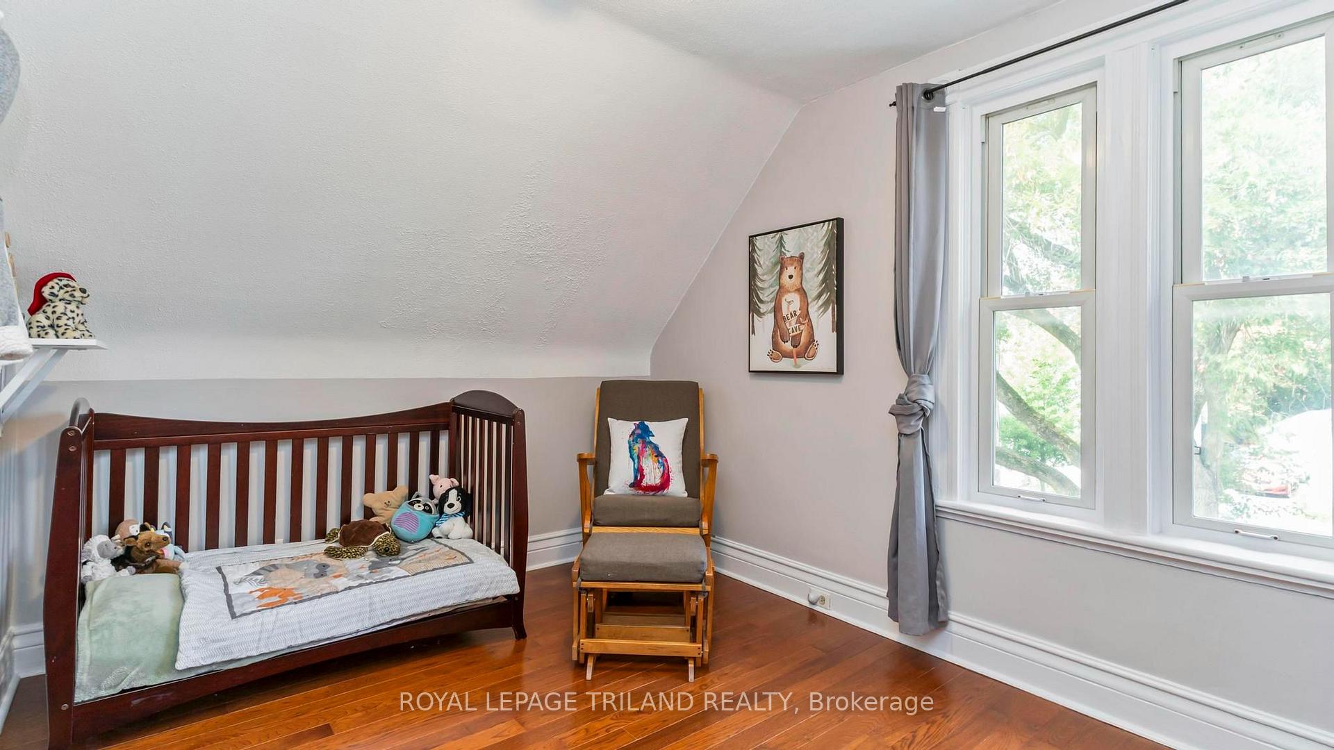 Photo 25 of 411 Salisbury Street, London, East G — HOMEH