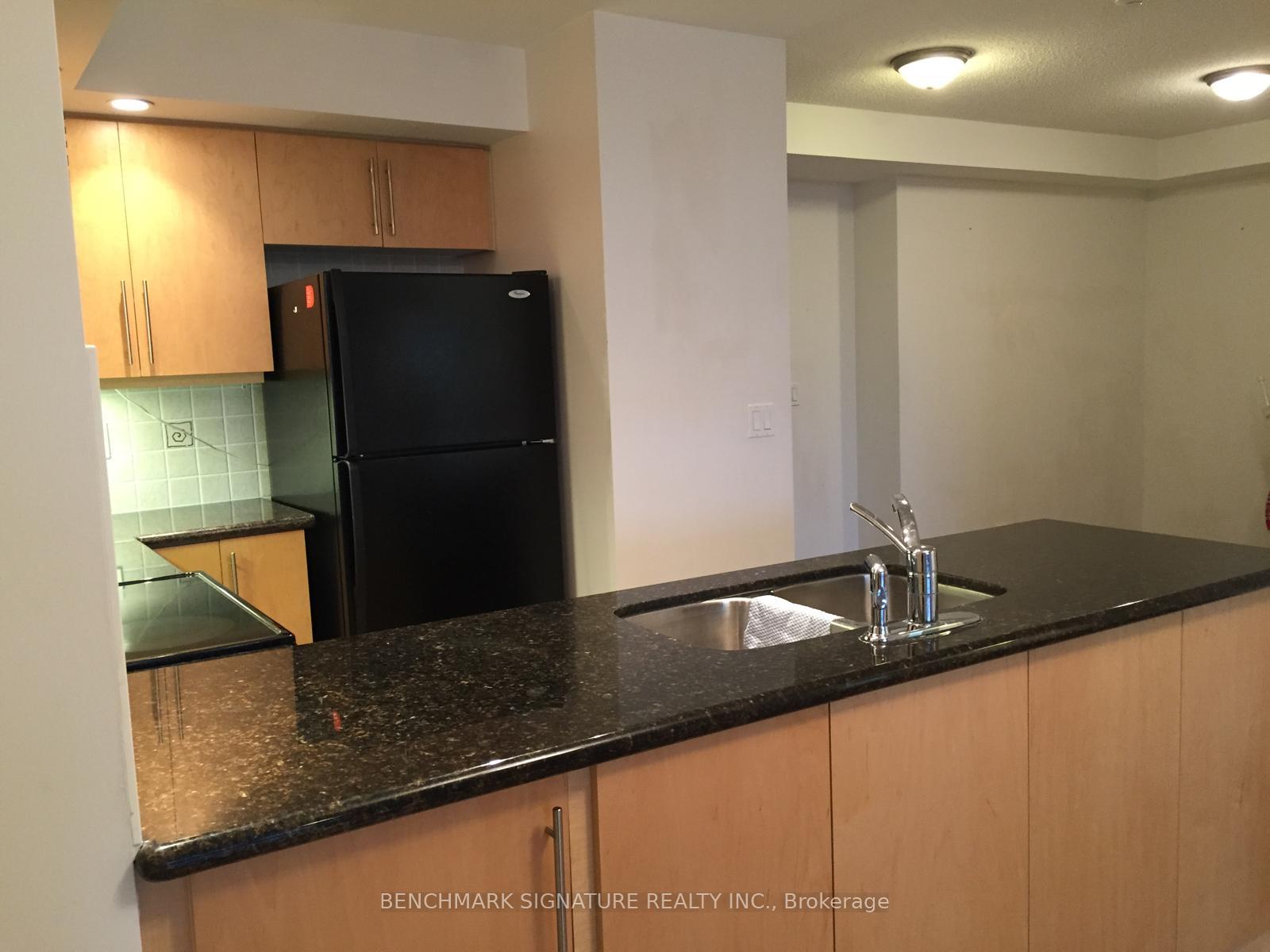 Photo 4 of Unit 506, 33 Cox Boulevard, Markham, Unionville — HOMEH