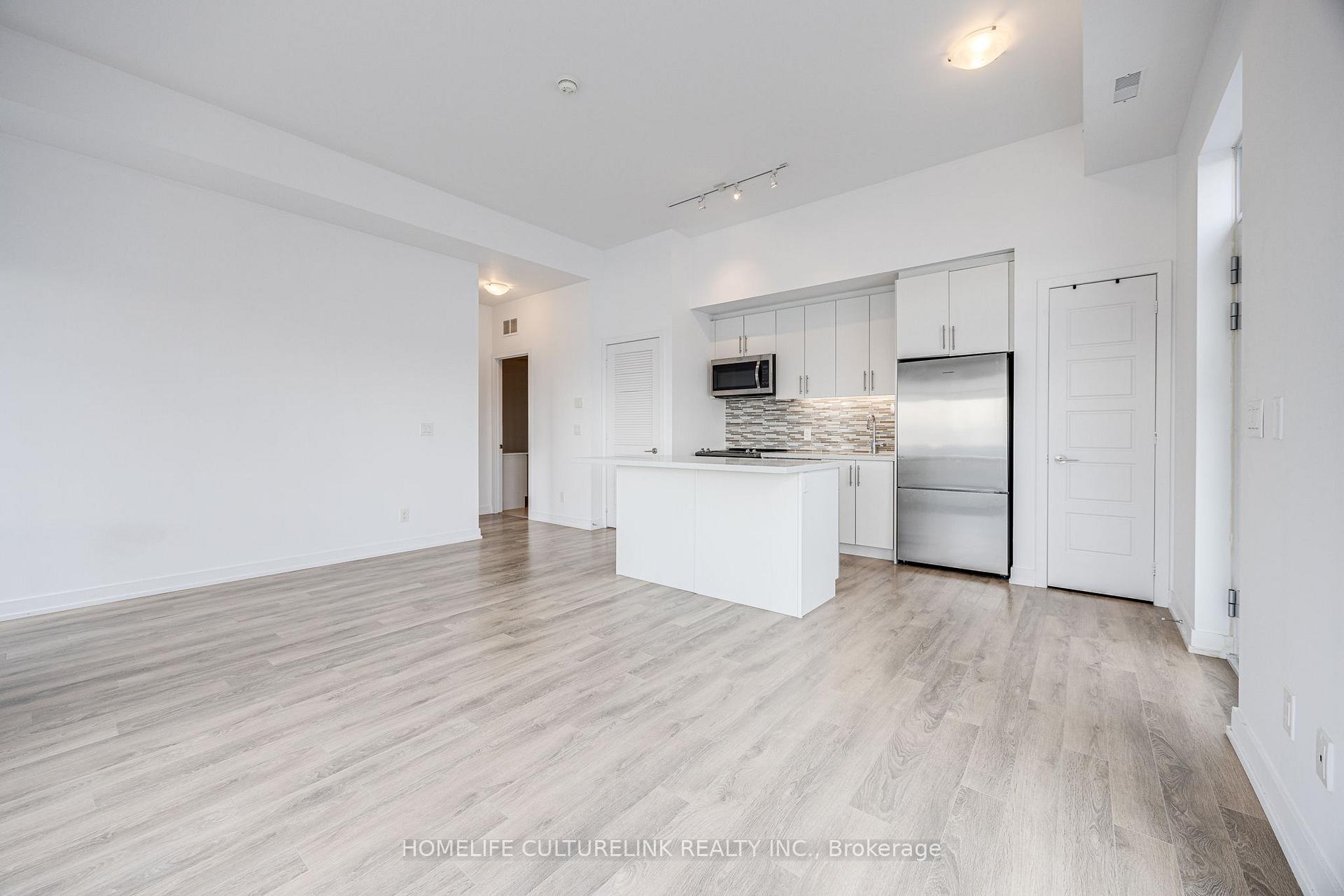 Photo 7 of Unit 37, 261 Broward Way, Innisfil, Rural Innisfil — HOMEH