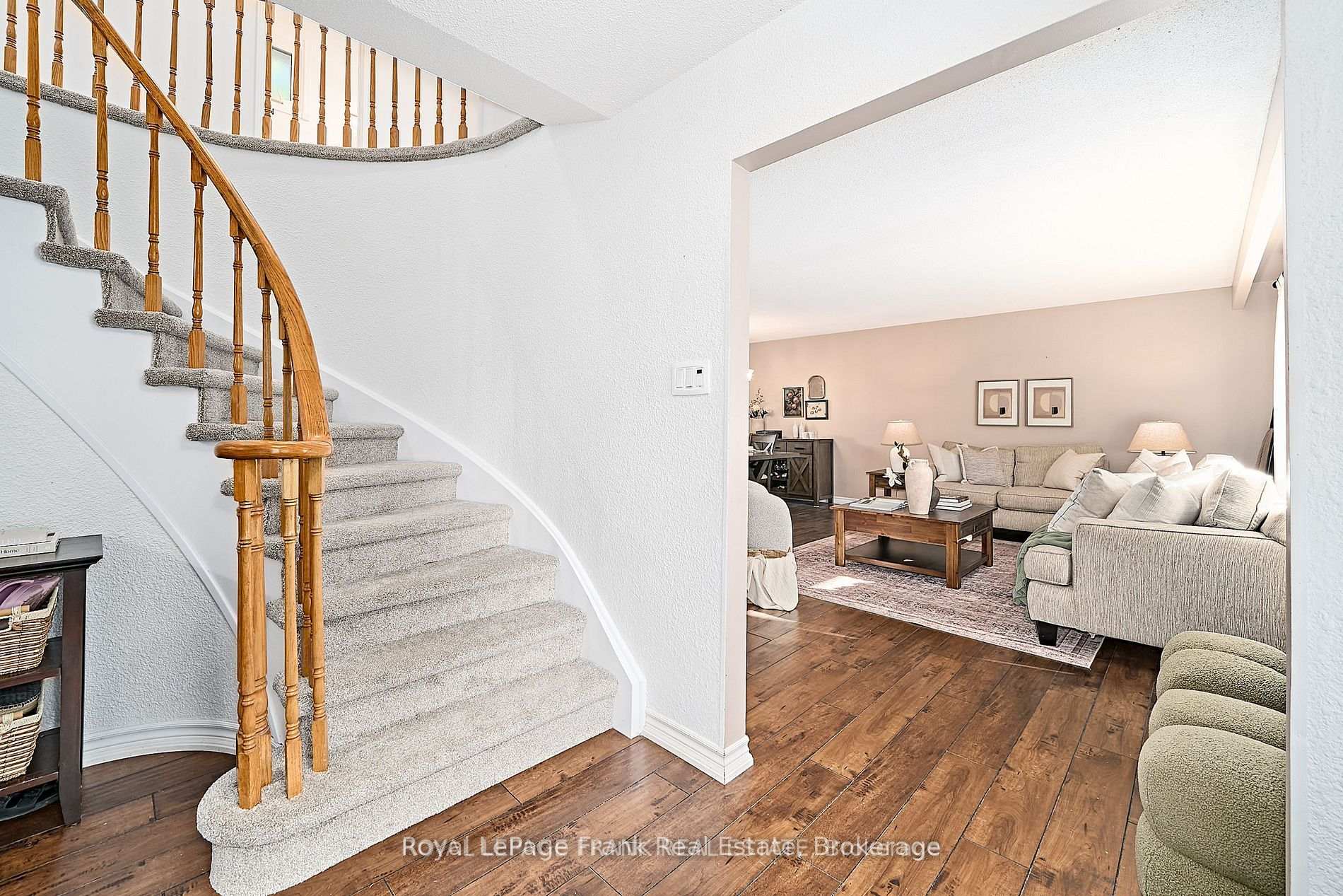 Photo 7 of 7 Judy Court, Markham, Markham Village — HOMEH