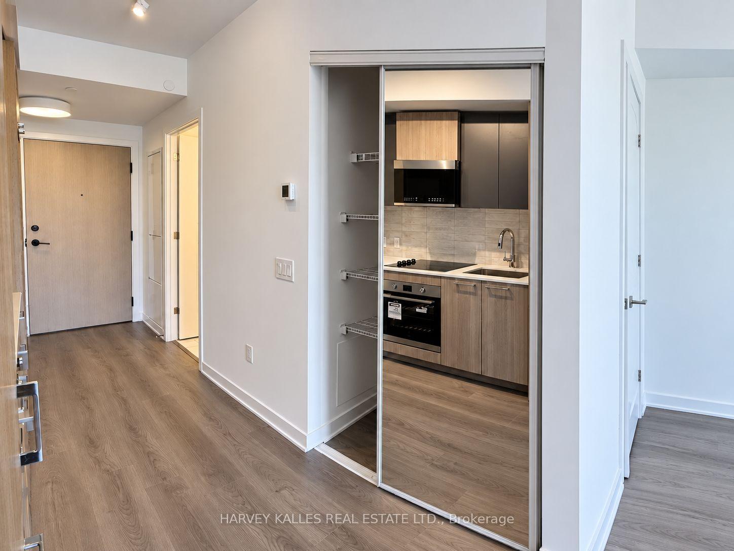 Photo 6 of Unit 450, 30 Dreamers Way, Toronto, Regent Park — HOMEH