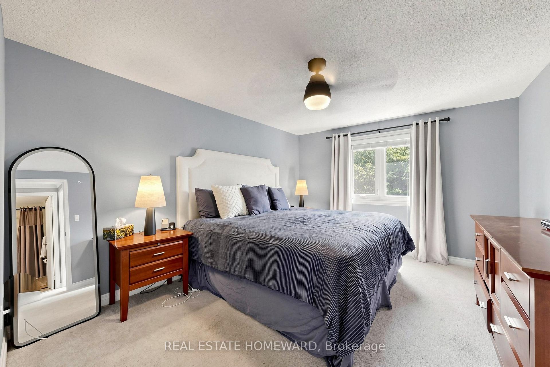 Photo 17 of 242 Badessa Circle, Vaughan, Brownridge — HOMEH
