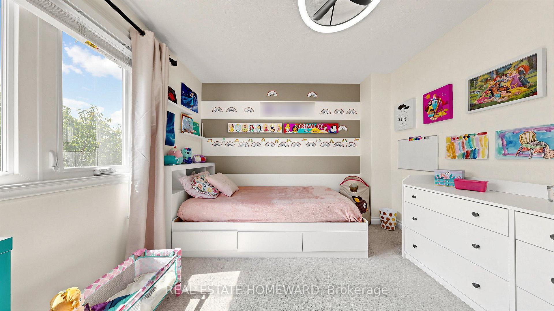 Photo 25 of 242 Badessa Circle, Vaughan, Brownridge — HOMEH