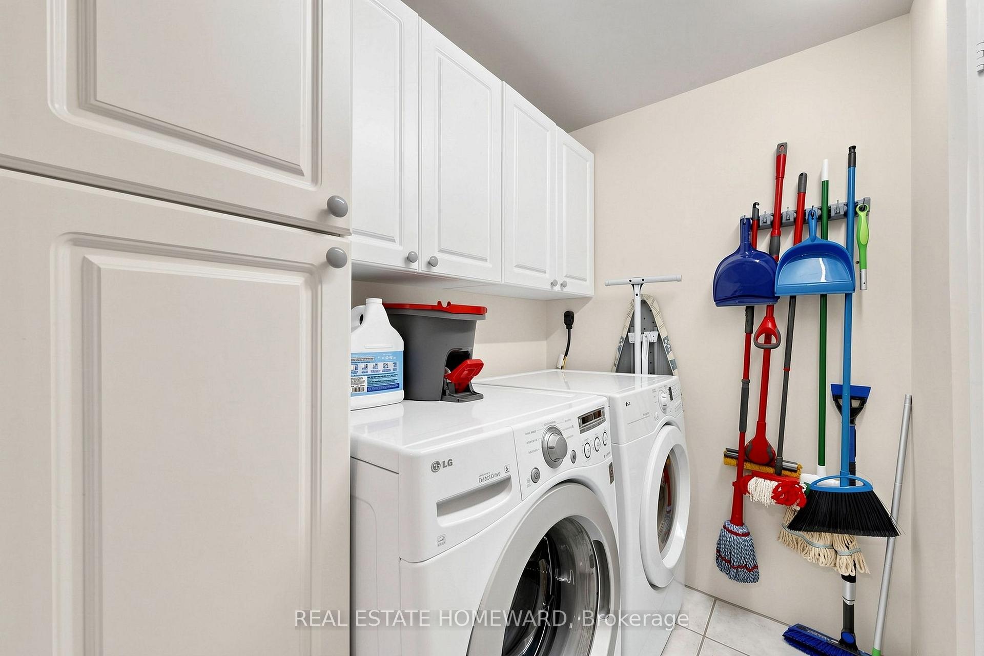 Photo 30 of 242 Badessa Circle, Vaughan, Brownridge — HOMEH