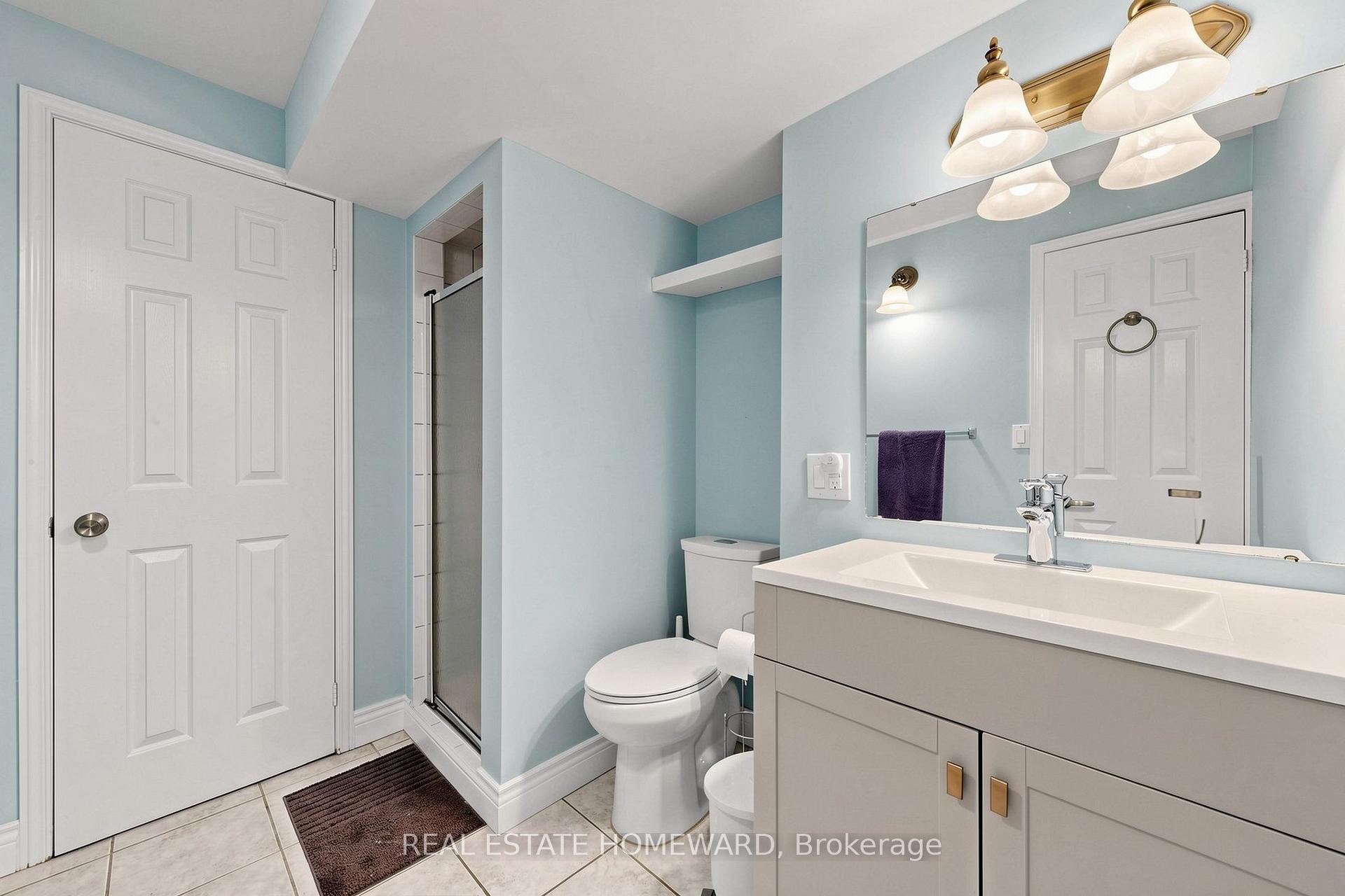 Photo 33 of 242 Badessa Circle, Vaughan, Brownridge — HOMEH
