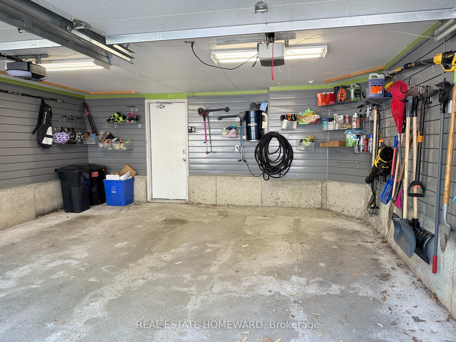 Photo 45 of 242 Badessa Circle, Vaughan, Brownridge — HOMEH