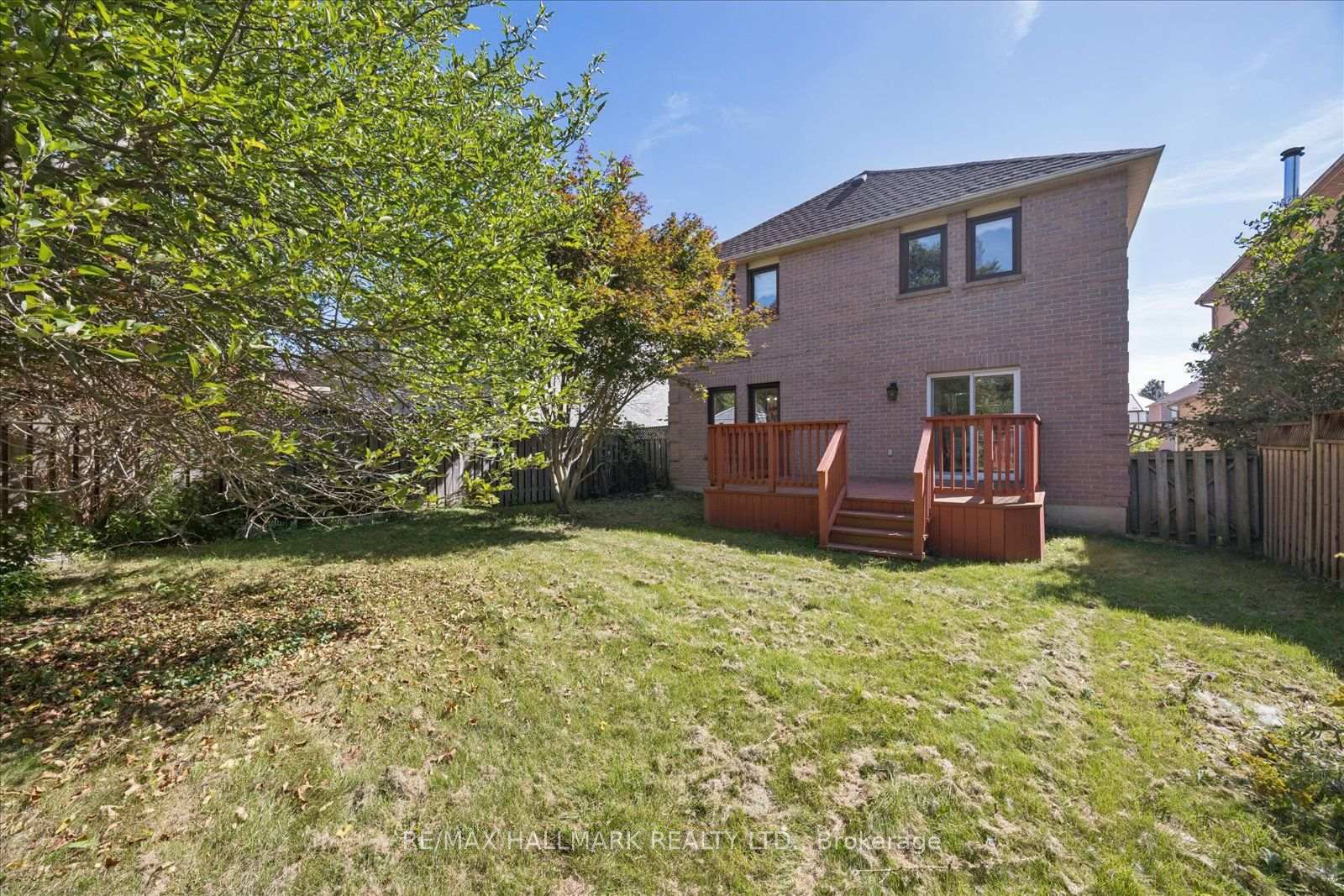 Photo 3 of 32 Valley Centre Drive, Scarborough, Rouge — HOMEH