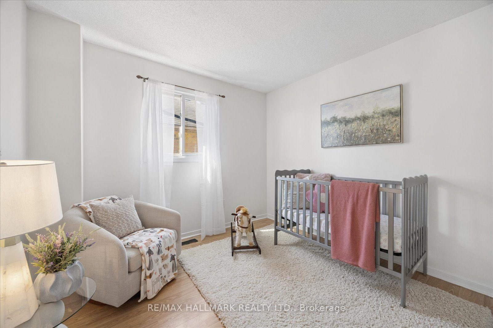 Photo 29 of 32 Valley Centre Drive, Scarborough, Rouge — HOMEH
