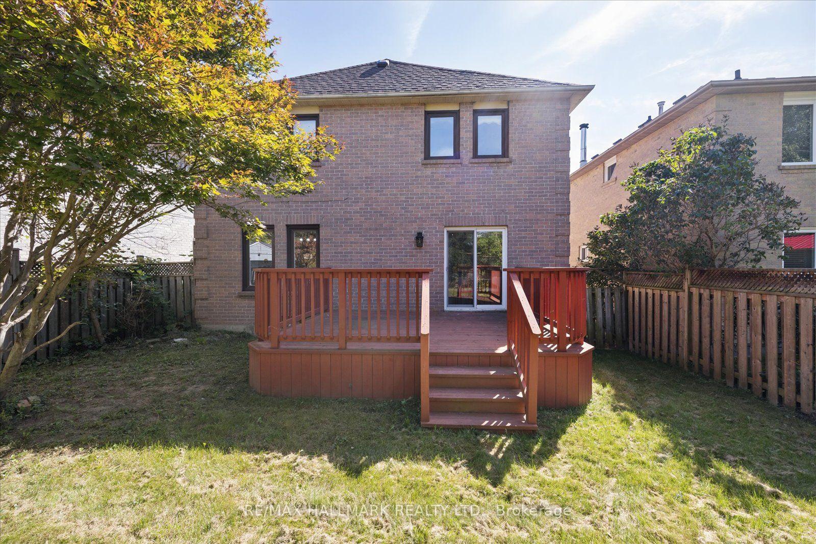 Photo 42 of 32 Valley Centre Drive, Scarborough, Rouge — HOMEH