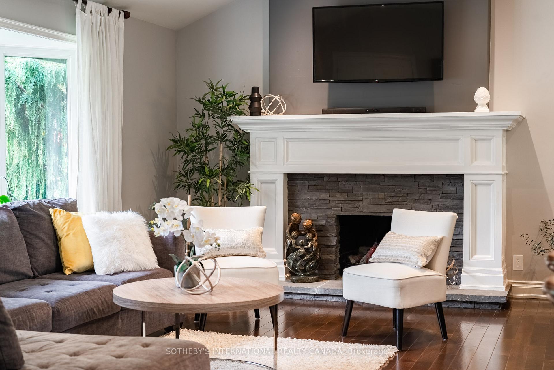 Photo 10 of 600 Deborah Crescent, Burlington, LaSalle — HOMEH