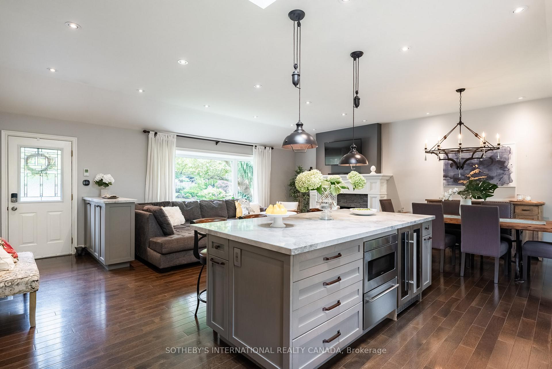 Photo 13 of 600 Deborah Crescent, Burlington, LaSalle — HOMEH