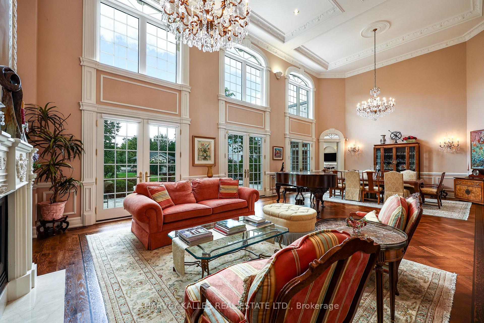 Photo 5 of 43 Thornbank Road, Vaughan, Uplands — HOMEH