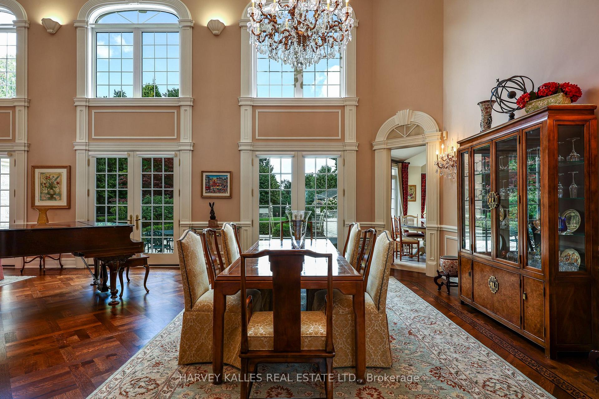Photo 7 of 43 Thornbank Road, Vaughan, Uplands — HOMEH