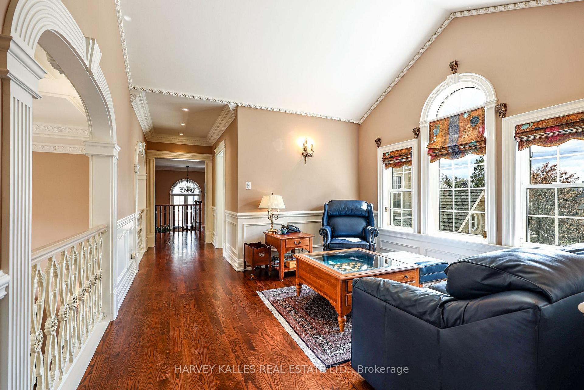 Photo 14 of 43 Thornbank Road, Vaughan, Uplands — HOMEH