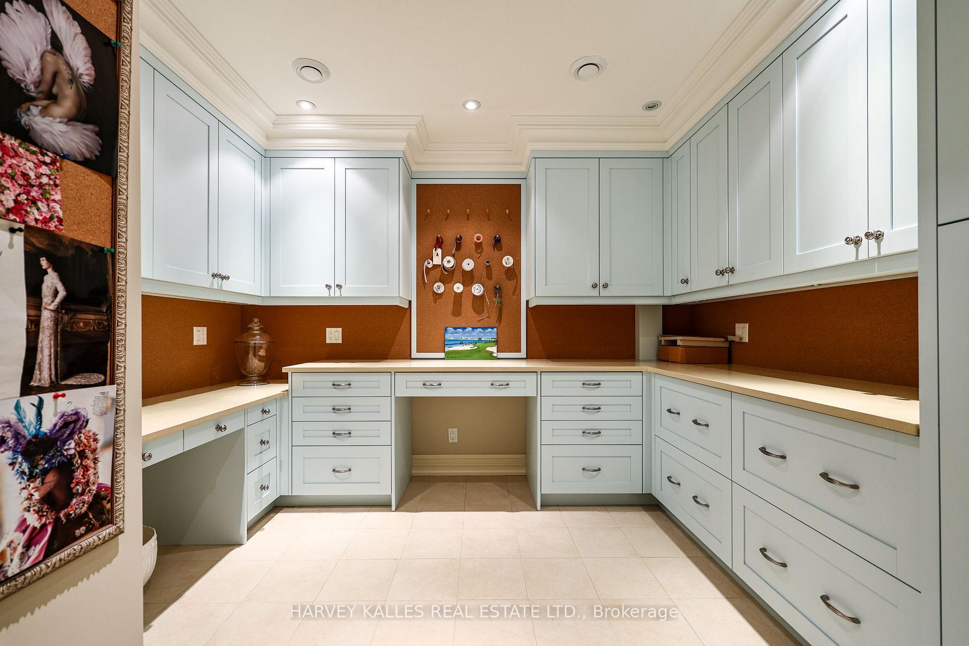 Photo 22 of 43 Thornbank Road, Vaughan, Uplands — HOMEH