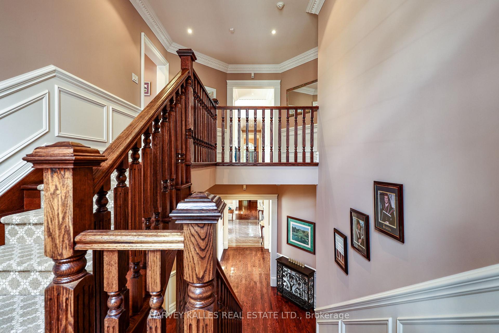 Photo 23 of 43 Thornbank Road, Vaughan, Uplands — HOMEH