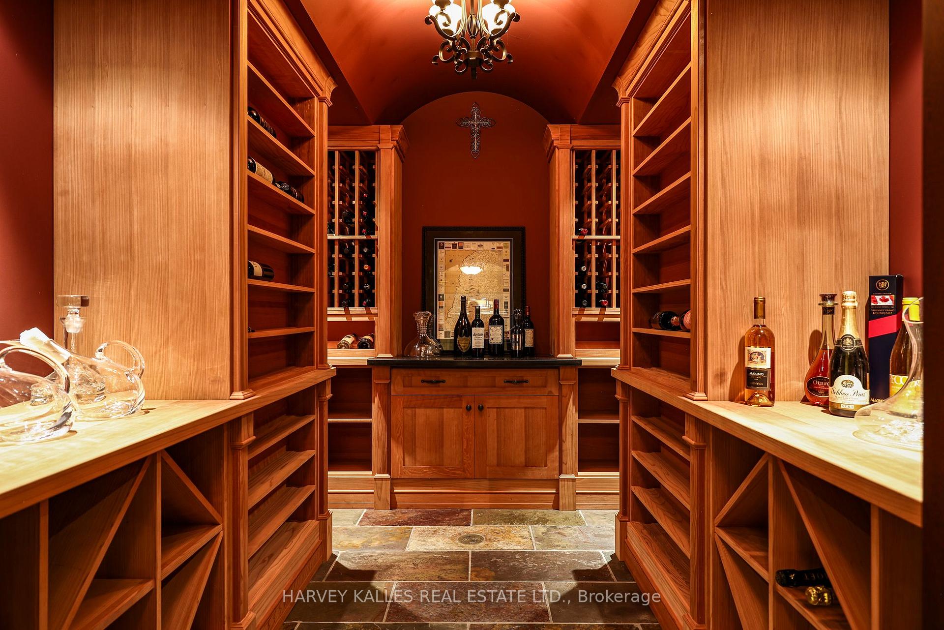 Photo 25 of 43 Thornbank Road, Vaughan, Uplands — HOMEH