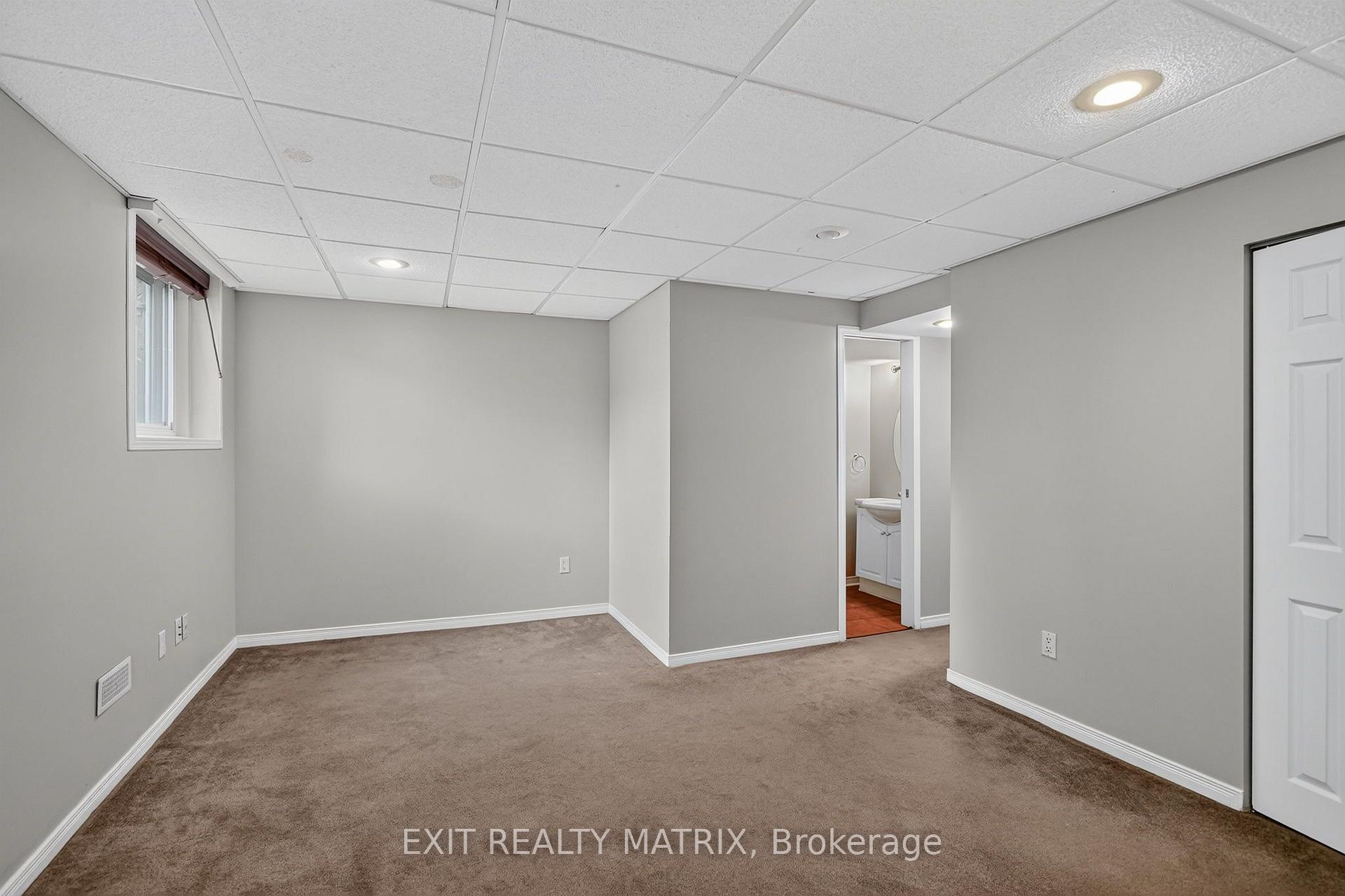 Photo 29 of 2043 Avenue O, Ottawa, Eastway Gardens/Industrial Park — HOMEH