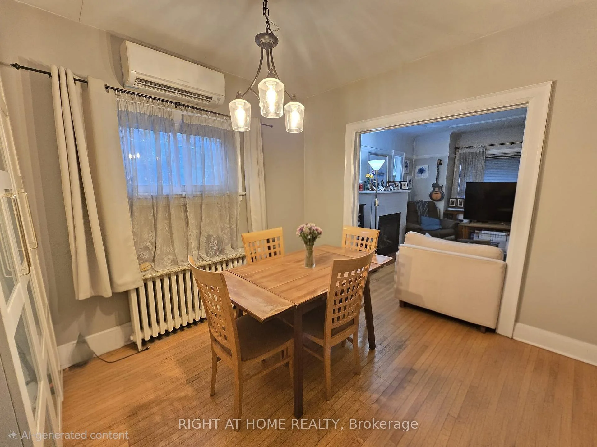 Photo 8 of 24 Third Street, Etobicoke, New Toronto — HOMEH