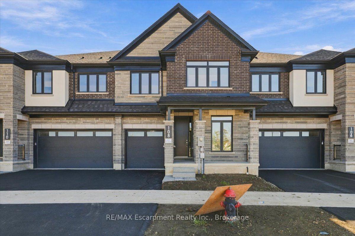 Photo 1 of 108 Valley Trail Place, Hamilton, Waterdown — HOMEH