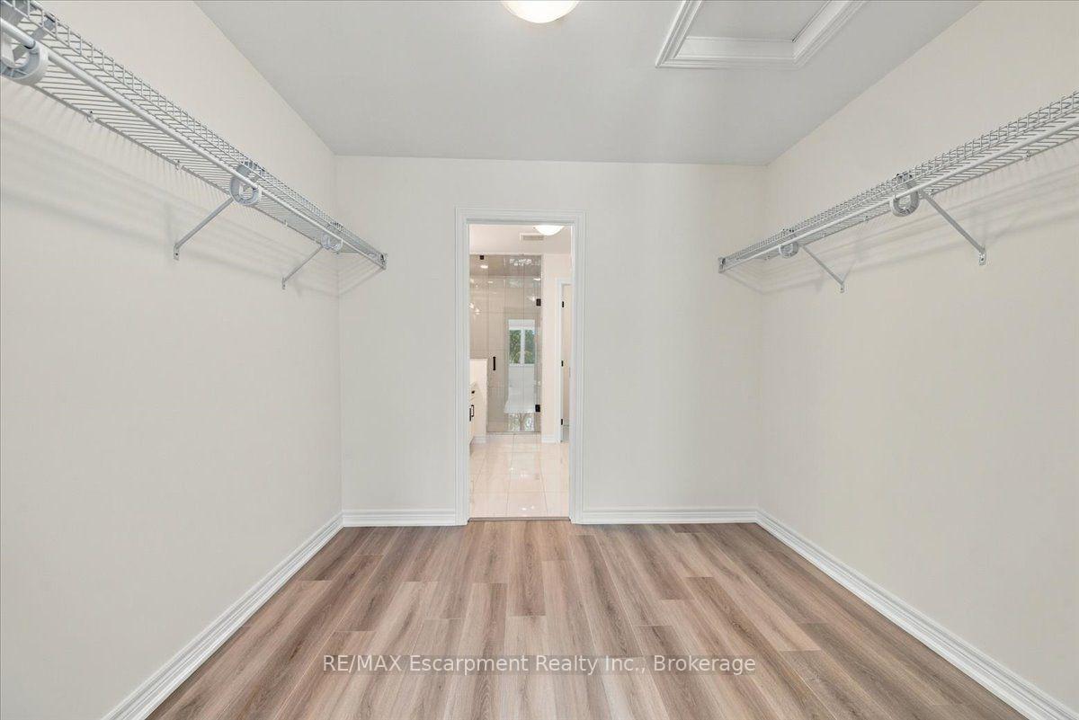 Photo 28 of 108 Valley Trail Place, Hamilton, Waterdown — HOMEH