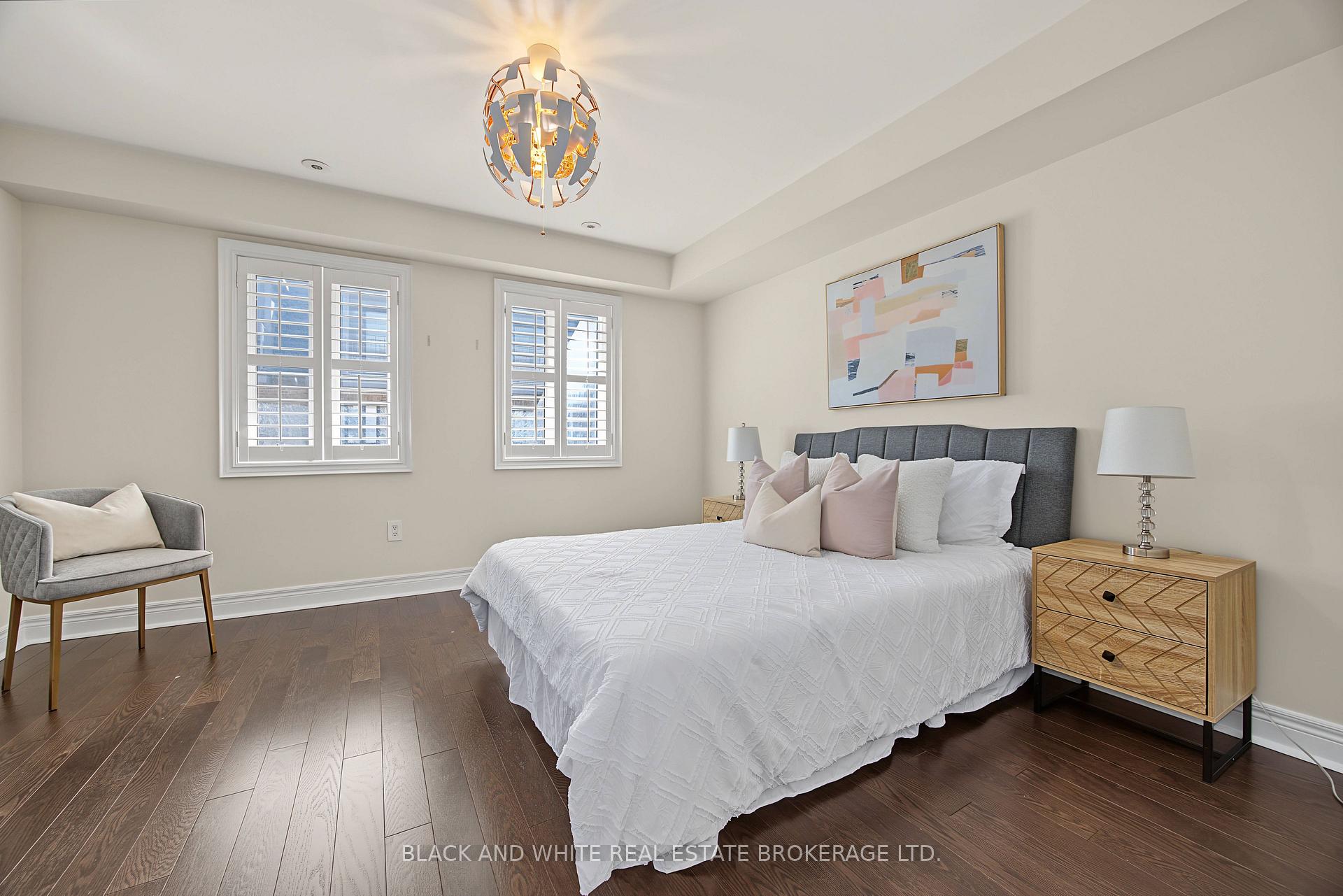 Photo 18 of 45 Lobo Mews, Etobicoke, Islington-City Centre West — HOMEH