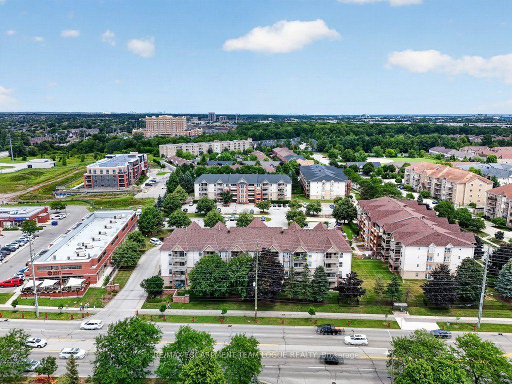 Photo 32 of Unit 412, 4003 Kilmer Drive, Burlington, Tansley — HOMEH