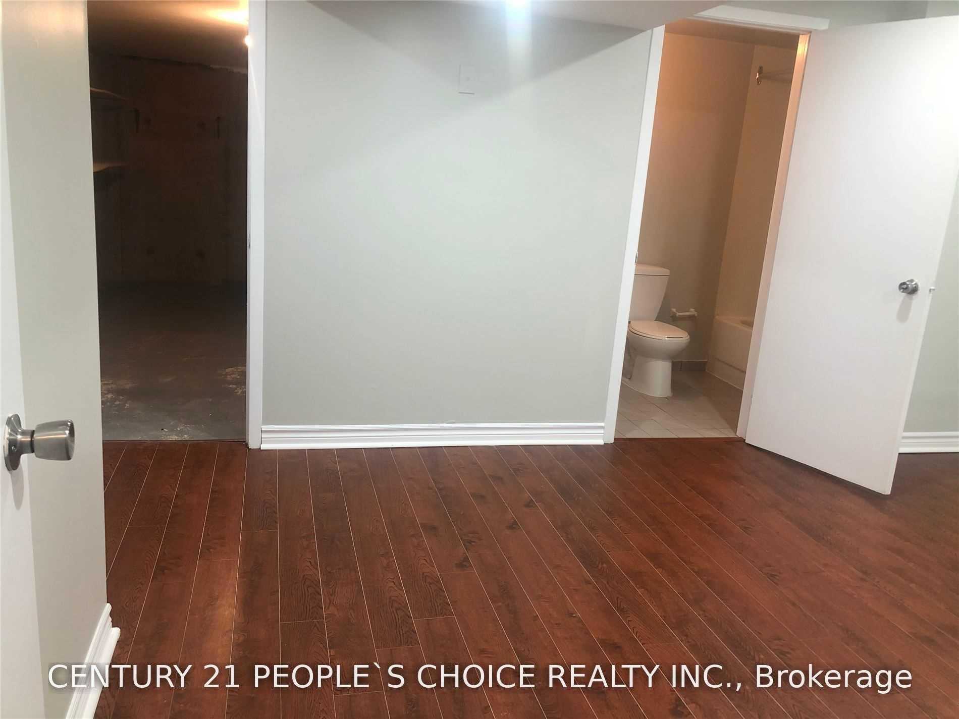 Photo 32 of 62 James Edward Drive, Markham, Middlefield — HOMEH