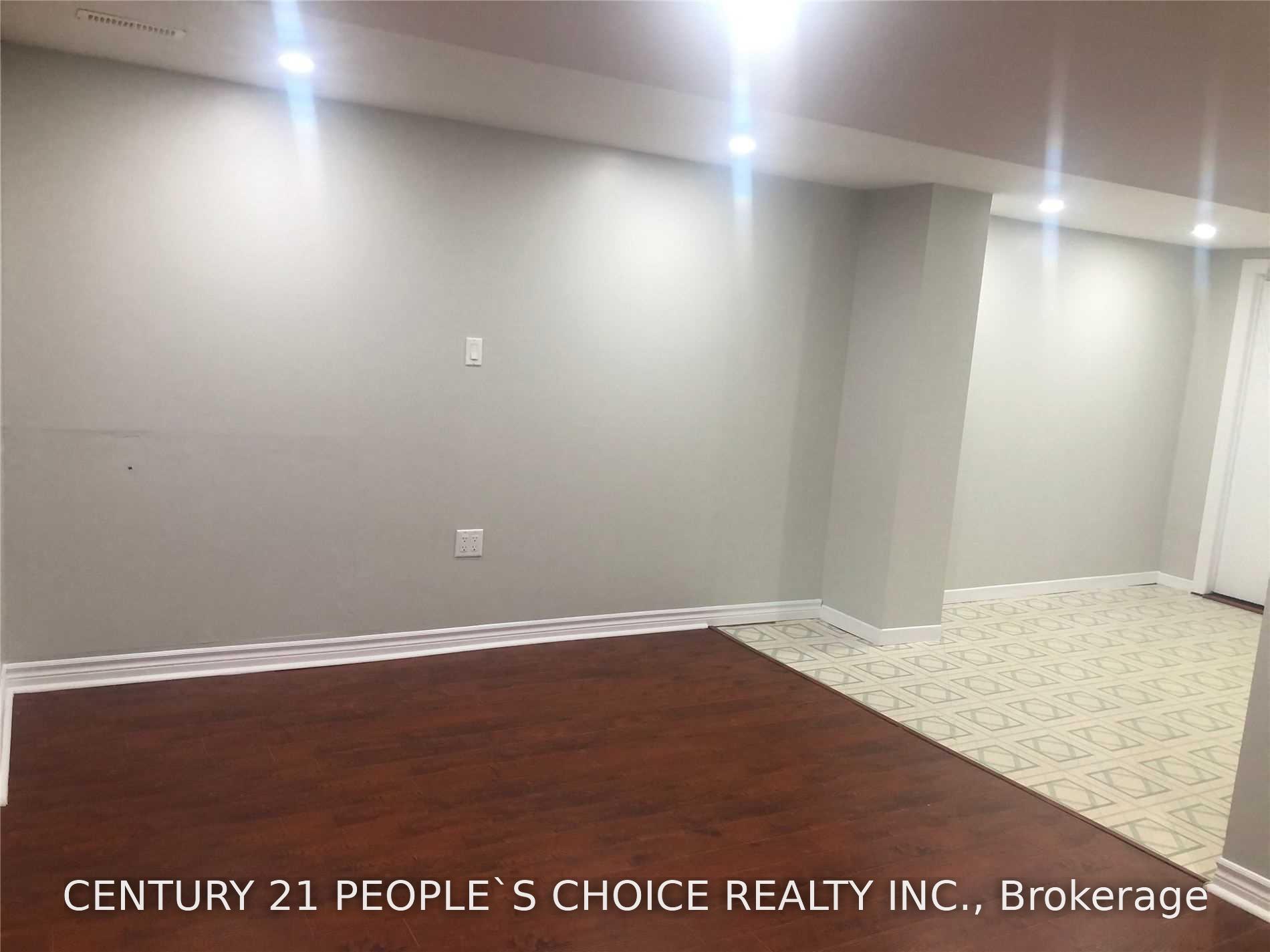 Photo 33 of 62 James Edward Drive, Markham, Middlefield — HOMEH