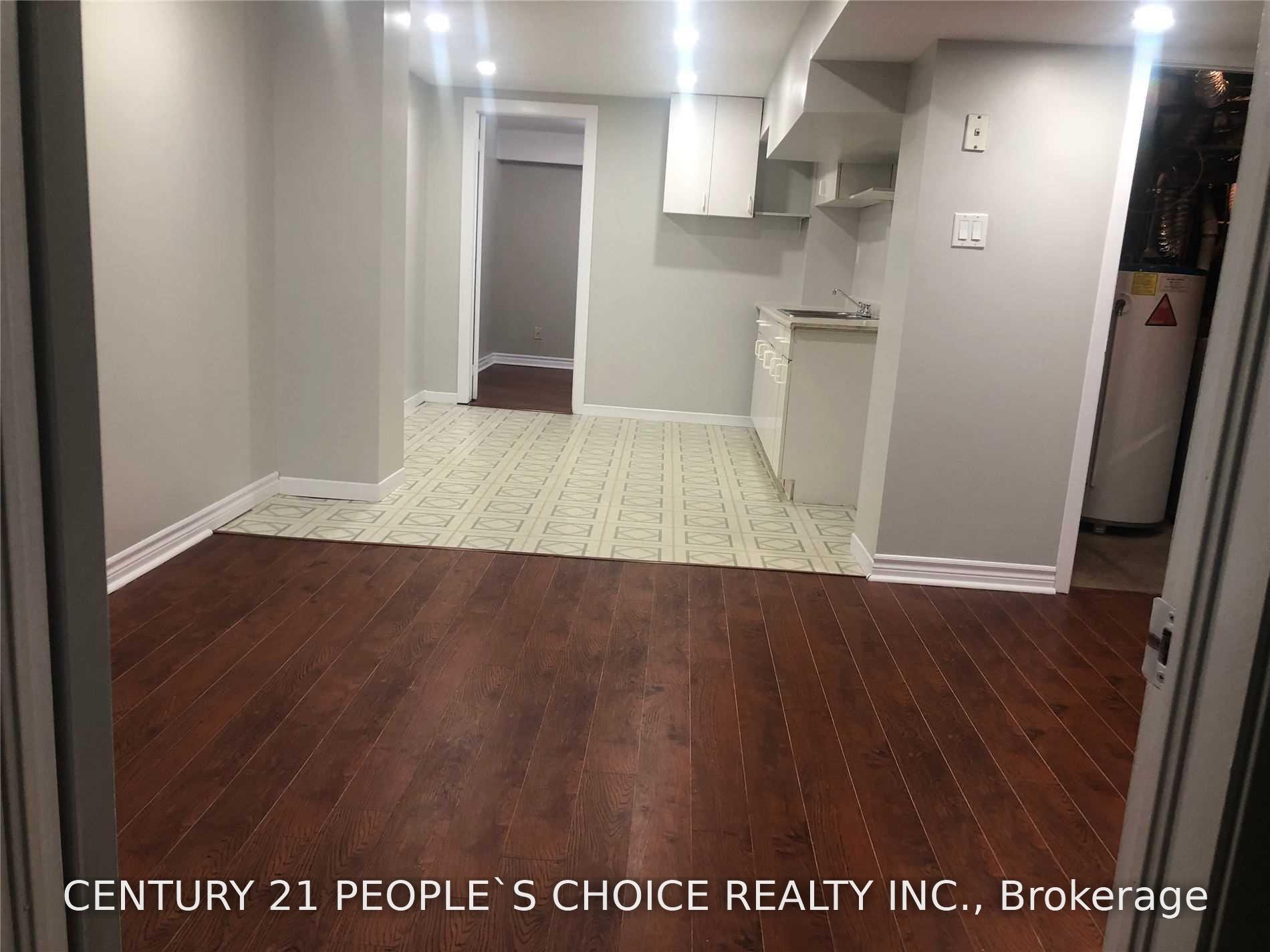 Photo 37 of 62 James Edward Drive, Markham, Middlefield — HOMEH