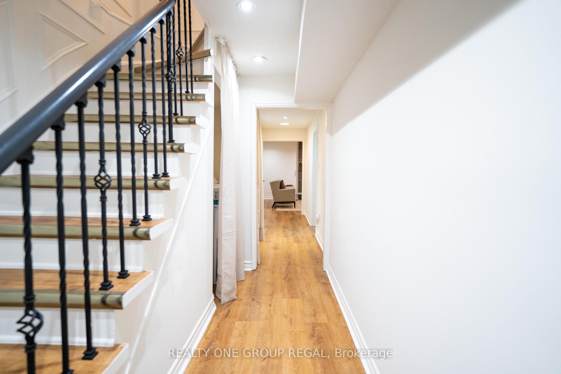Photo 21 of 78 Baywood Court, Markham, Royal Orchard — HOMEH