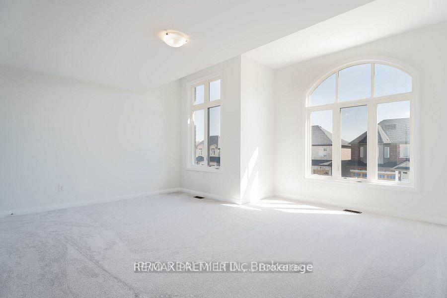 Photo 15 of Unit Main Floor, 1038 Hardy Way, Innisfil, Lefroy — HOMEH