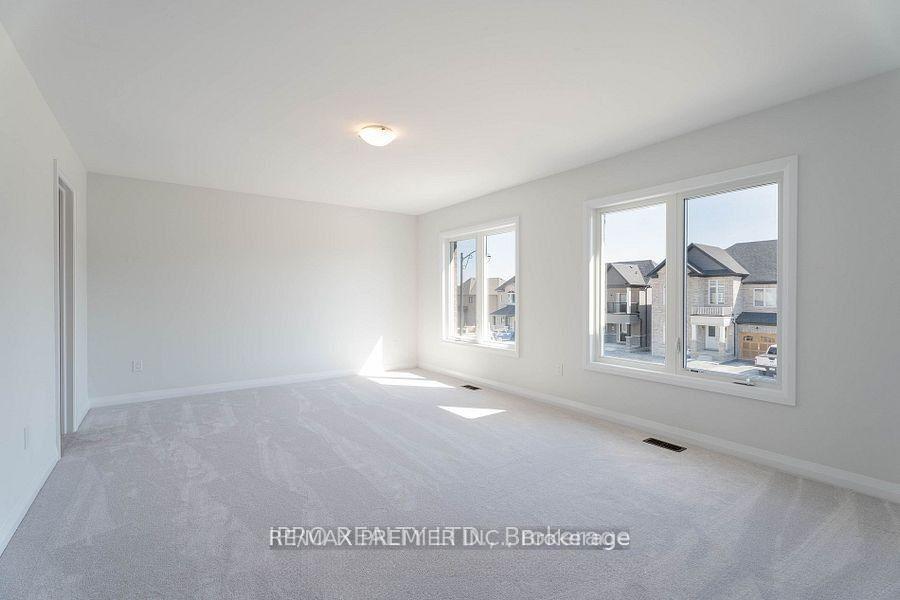 Photo 20 of Unit Main Floor, 1038 Hardy Way, Innisfil, Lefroy — HOMEH