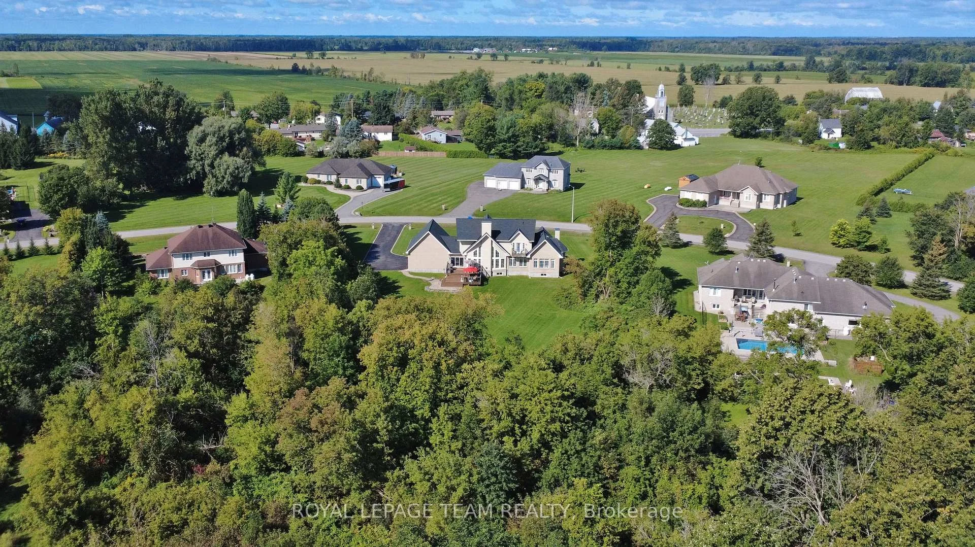 Photo 12 of 2515 Kearns Way, Ottawa, Osgoode Twp North of Reg Rd 6 — HOMEH