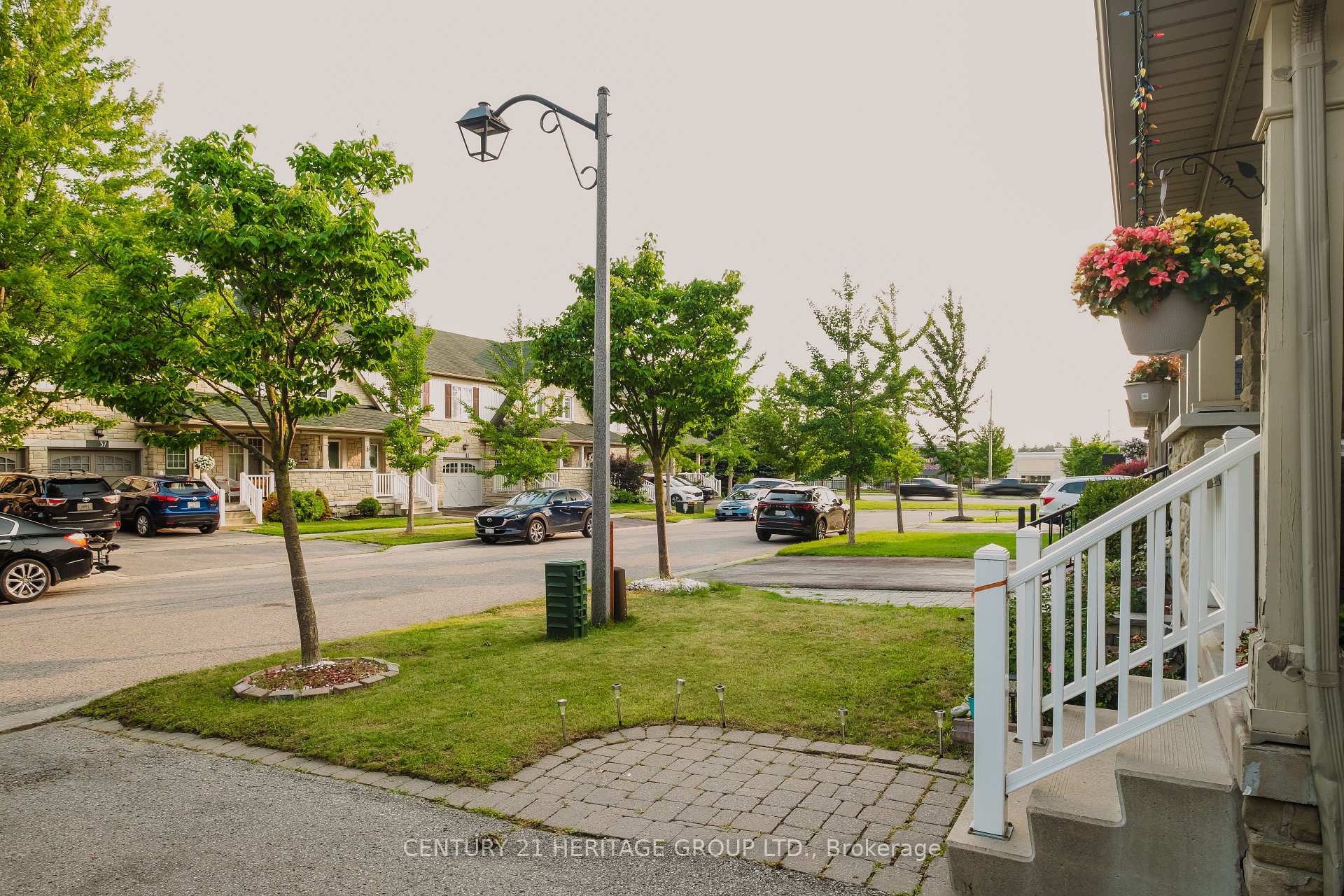 Photo 5 of 34 Haverhill Crescent, Whitby, Taunton North — HOMEH