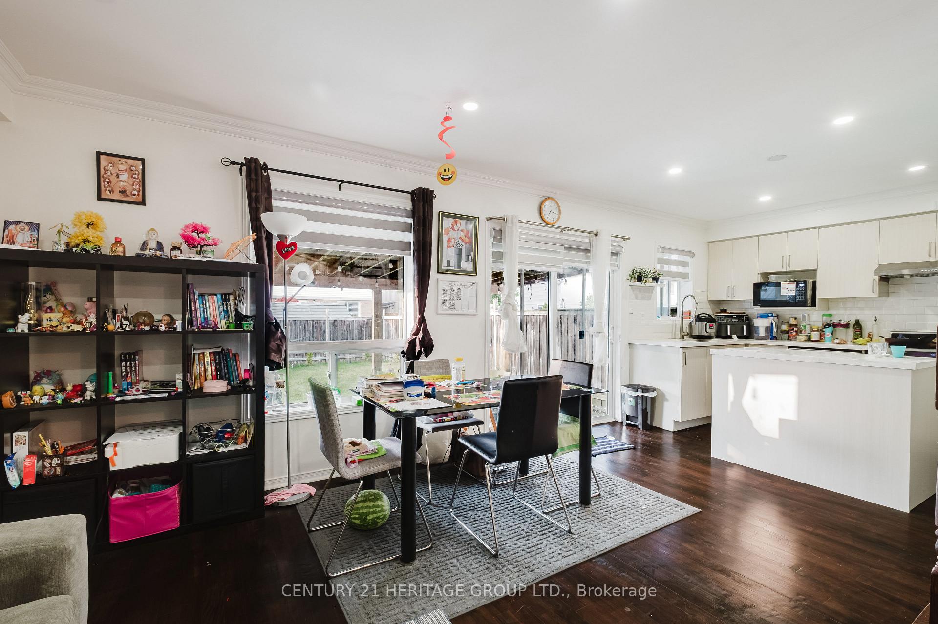 Photo 19 of 34 Haverhill Crescent, Whitby, Taunton North — HOMEH