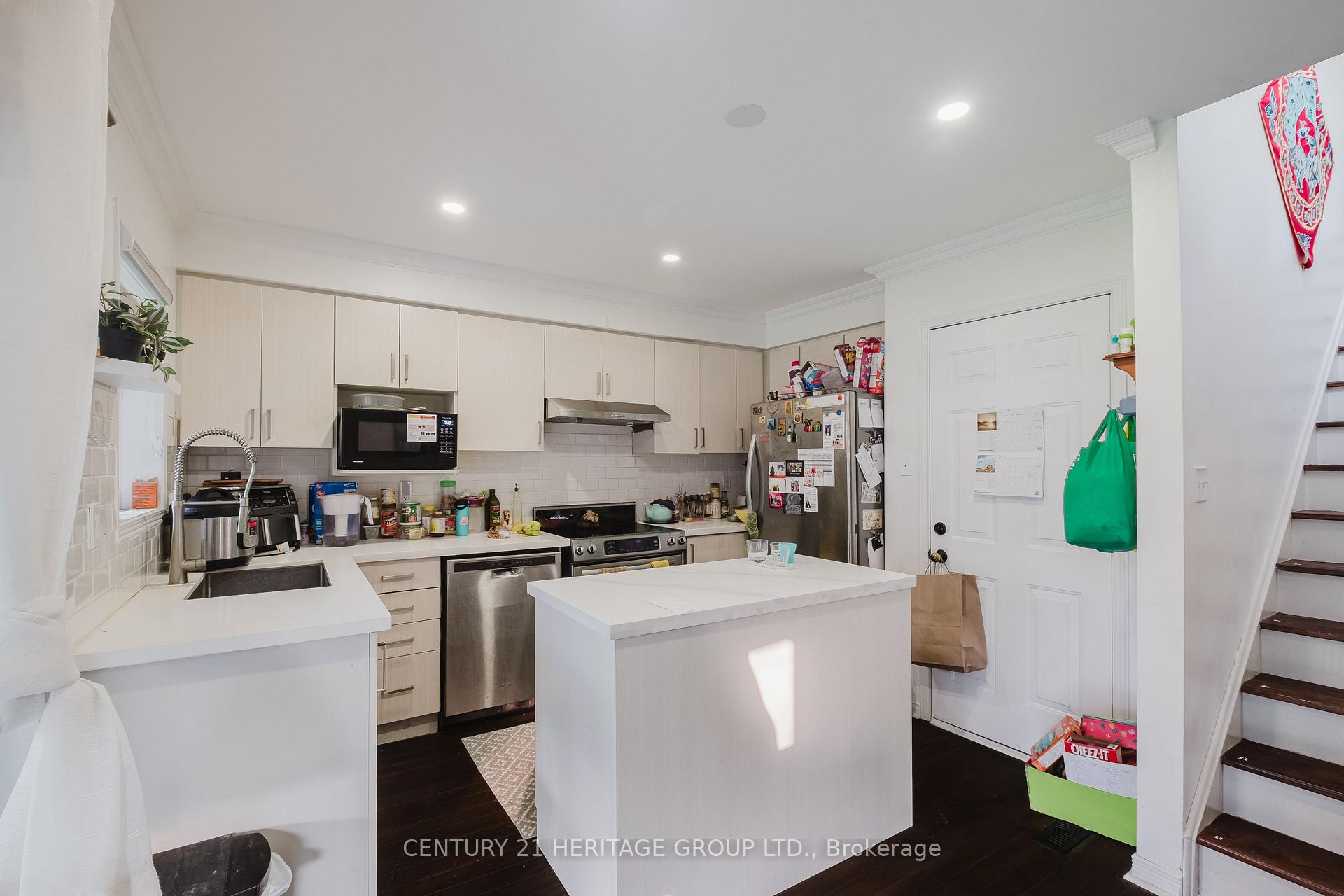 Photo 20 of 34 Haverhill Crescent, Whitby, Taunton North — HOMEH